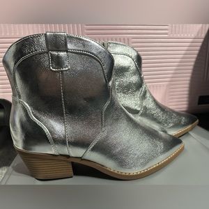 Metallic Western Boots